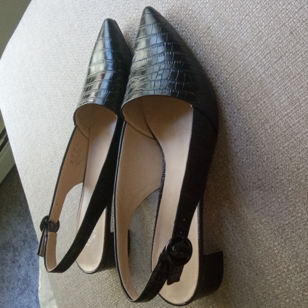 Franco Sarto Black Croc Slingback Block Heels – Women’s Size 11 - Picture 2 of 4
